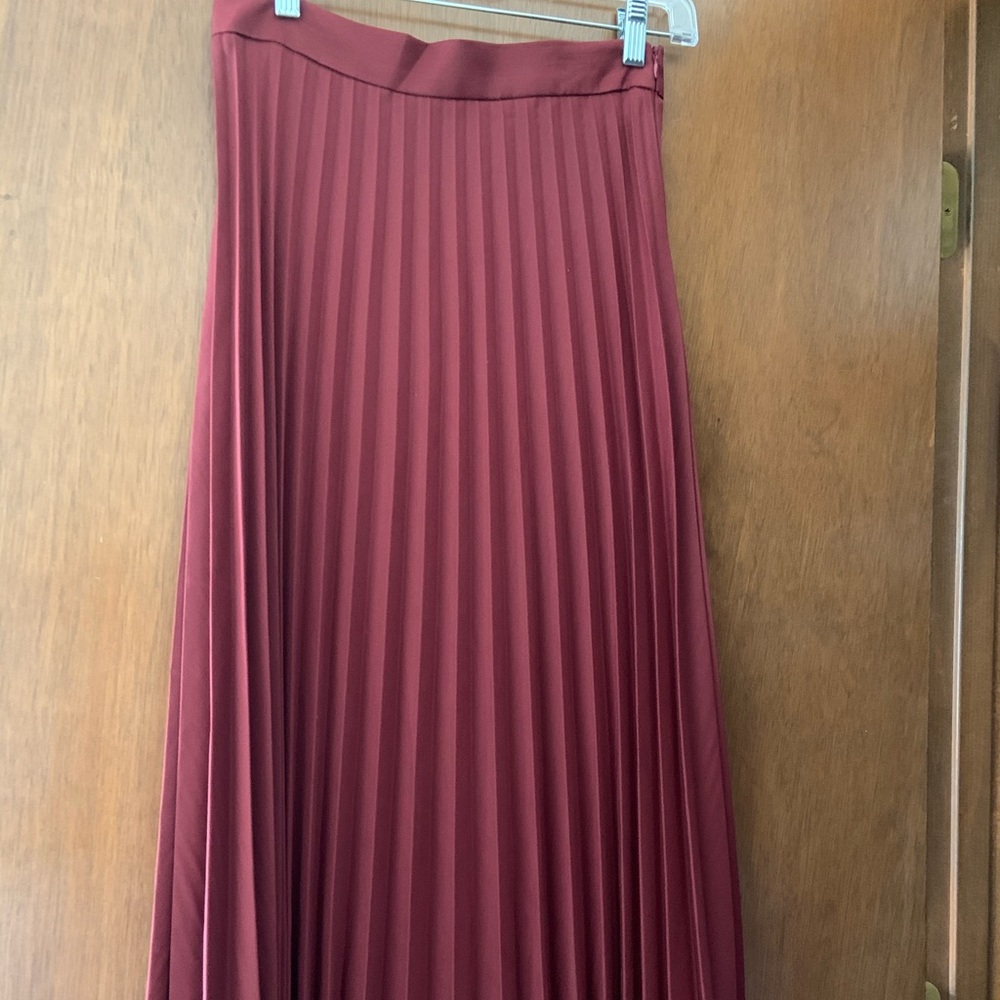 Burgundy pleated skirt